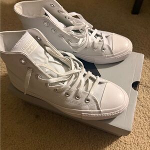Converse All-Star White Canvas High-Tops Chuck Taylor Pro